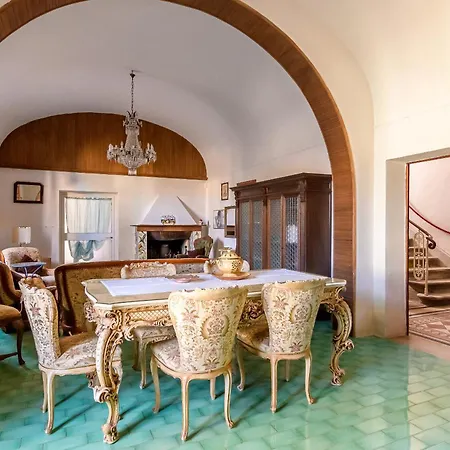 Letizia Apartment